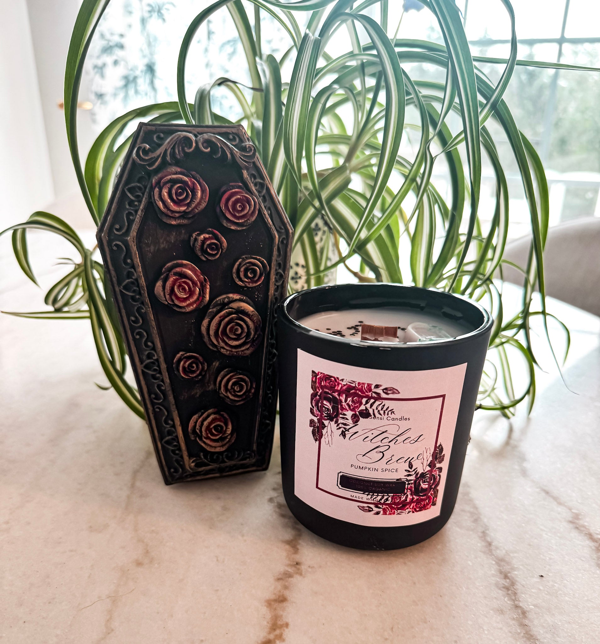 Witches Brew Wooden Wick Candle - Black Vessel